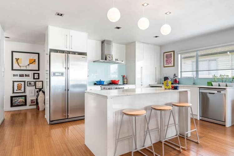 9 Tee Point Red Beach_9