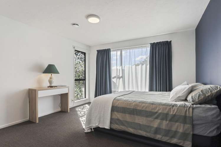 2 Edwins Way Burwood_8