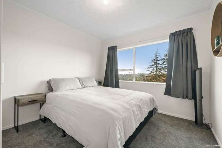 17 Stredwick Drive 10899_12
