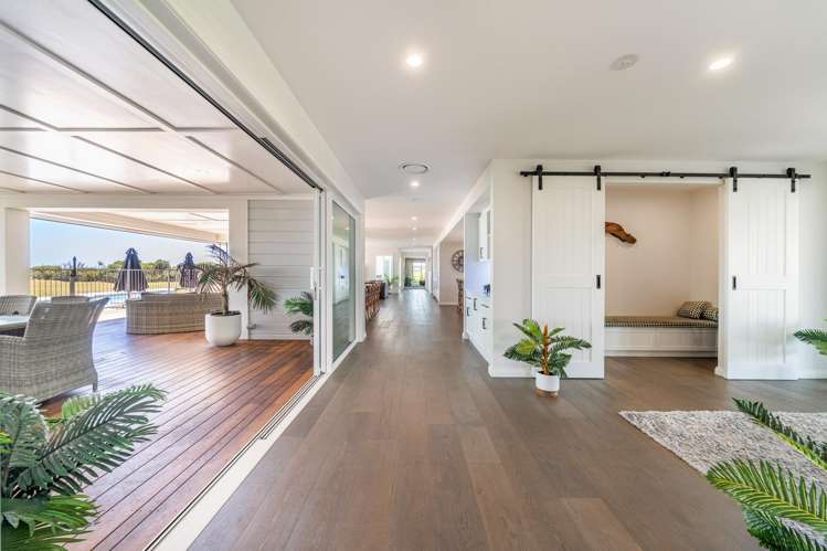 87 Rutherford Drive Waikanae Beach_14