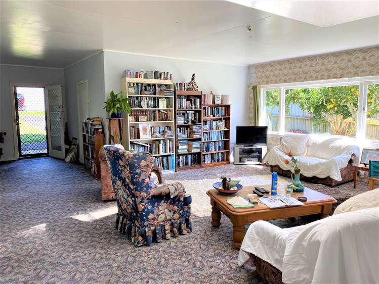 84 Wasley Lane Kawhia_9