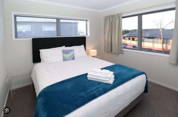 1/5 Jones Crescent Melville_11
