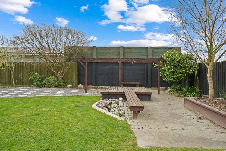 7 Adrian Place Shirley_15