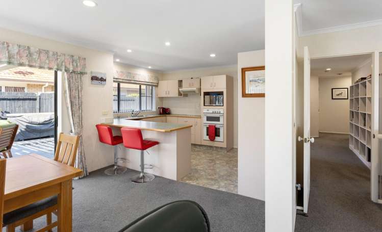 6 Bahamas Key Papamoa_8