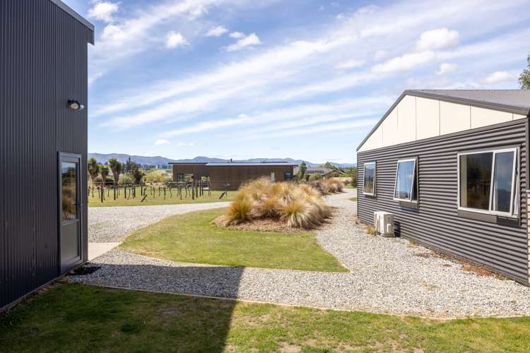 22 Old Racecourse Road Albert Town_25