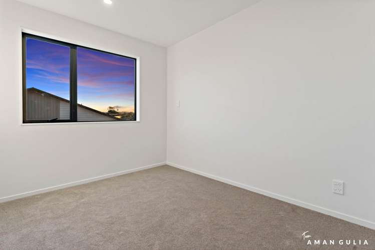 1/16 Binsted Road New Lynn_13