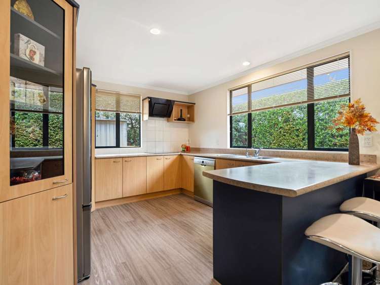 71 Nielsen Gardens_5