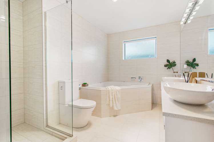 42 Milano Boulevard Karaka_16