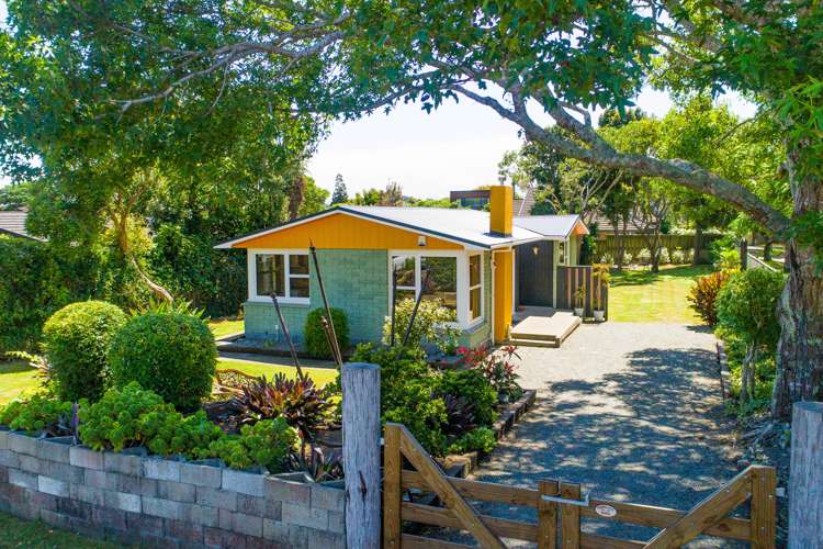 16 Walton Avenue Waikanae_21