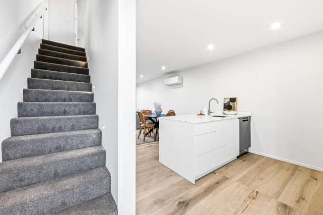 2/28 Harker Street 10222_4