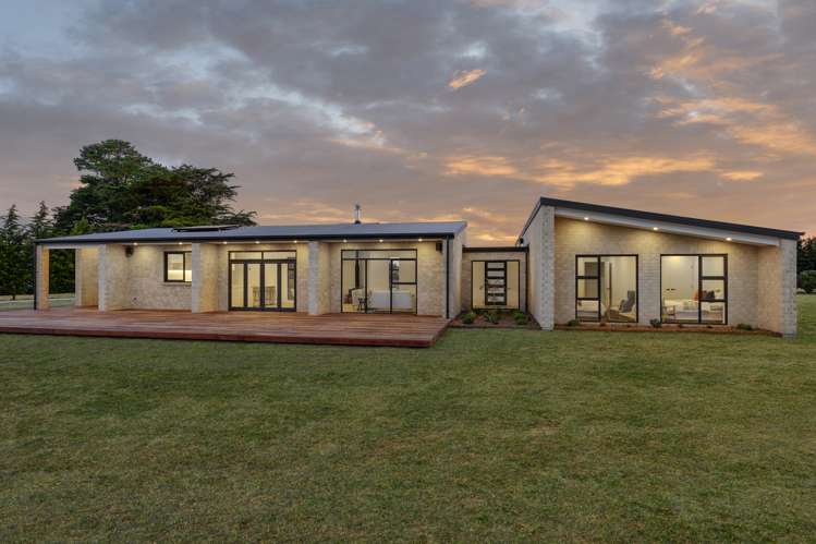 66 Windsor Drive Kirwee_0