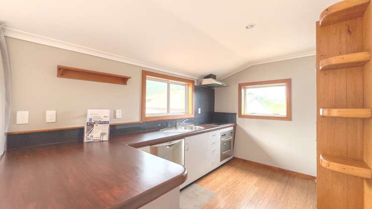 8 Herries Street Te Aroha_5