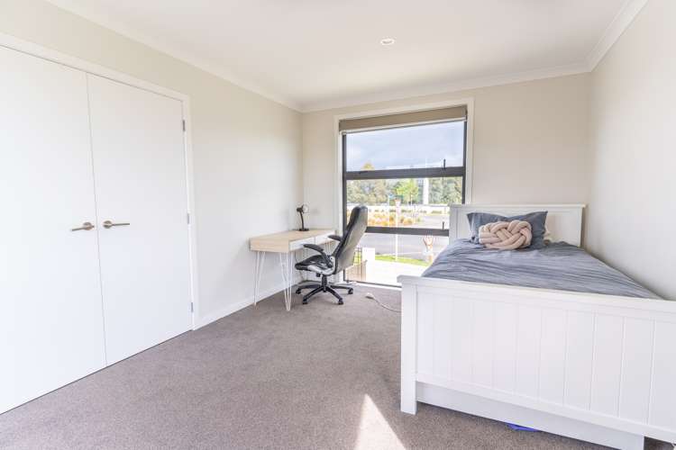 7 Boyack Drive Temple View_19