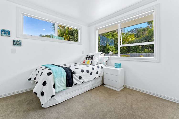 42 Swann Beach Road Stanmore Bay_18