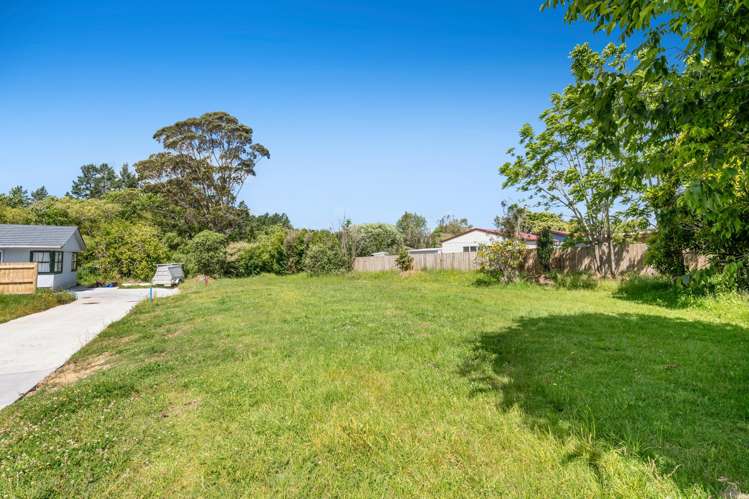 120 Awaroa Road Helensville_11