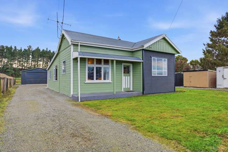 24 Queen Street Pareora_11