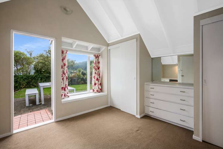 9 Indira Place Khandallah_16