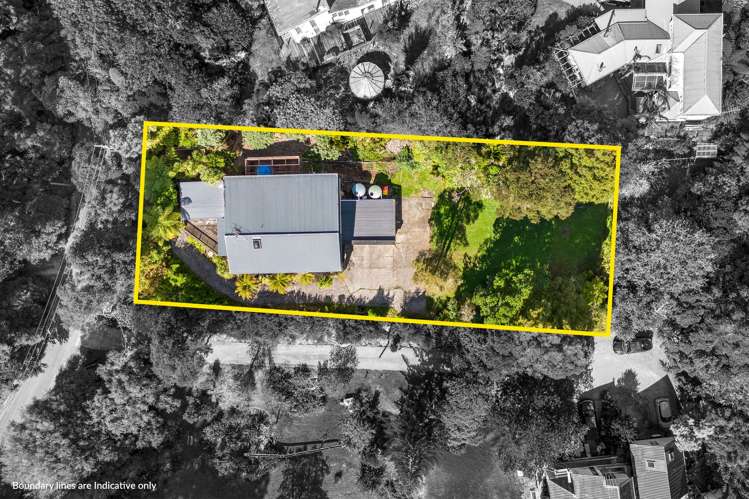 12 Tui Crescent Waiatarua_24