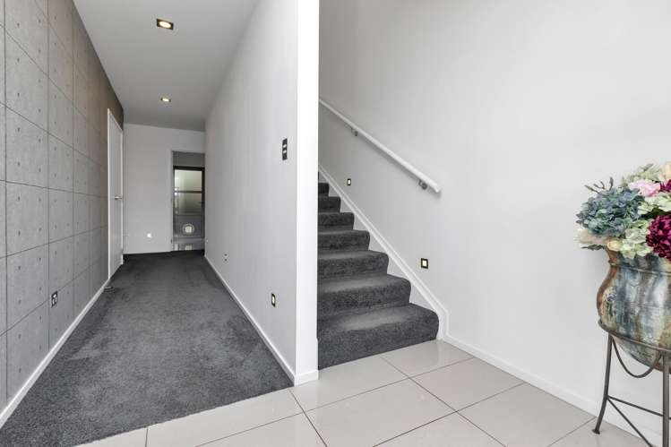 32 Kihi Place Ruakaka_24