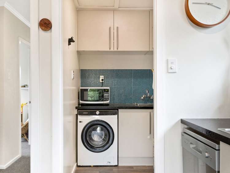 28 Denise Crescent Hornby_14