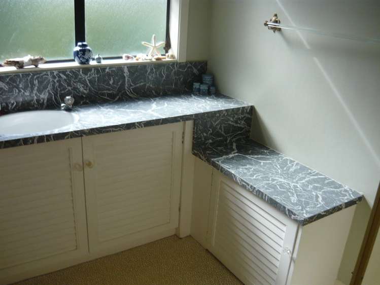 13 Regent Street Whakapirau_17