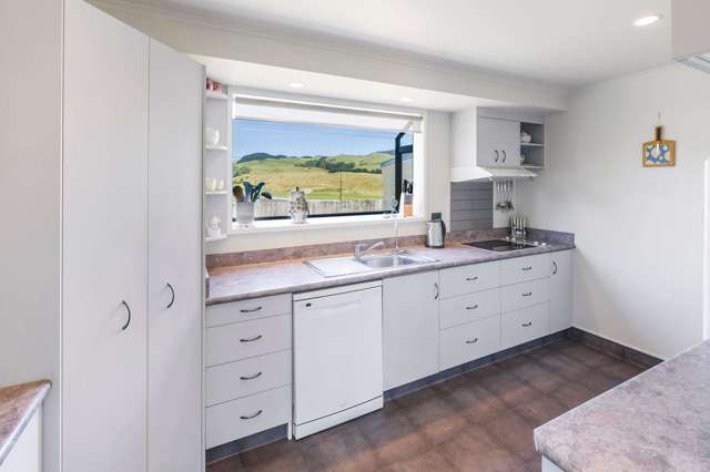 10 Walnut Place Owhata_4