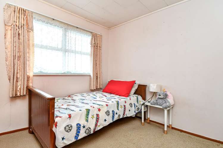 62 Sikkim Crescent Clover Park_10