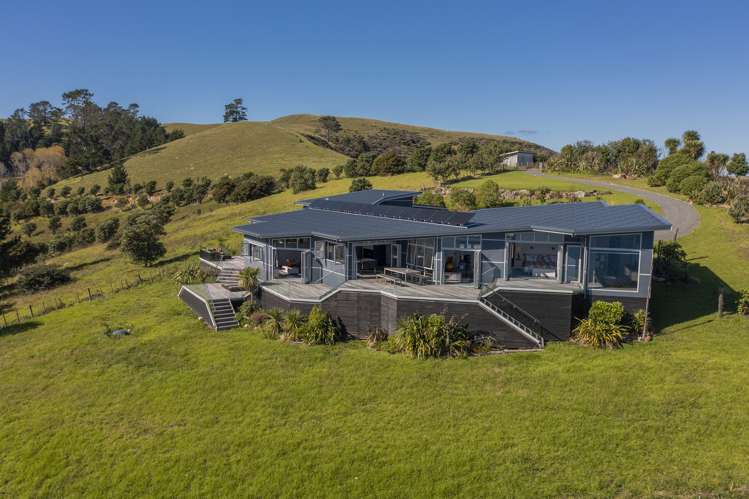 198 Pacific Ocean Slipper Island (Whakahau)_25