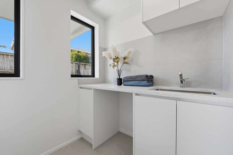 73,75/79 Cnr Terry Street and McFadzean Drive Blockhouse Bay_24
