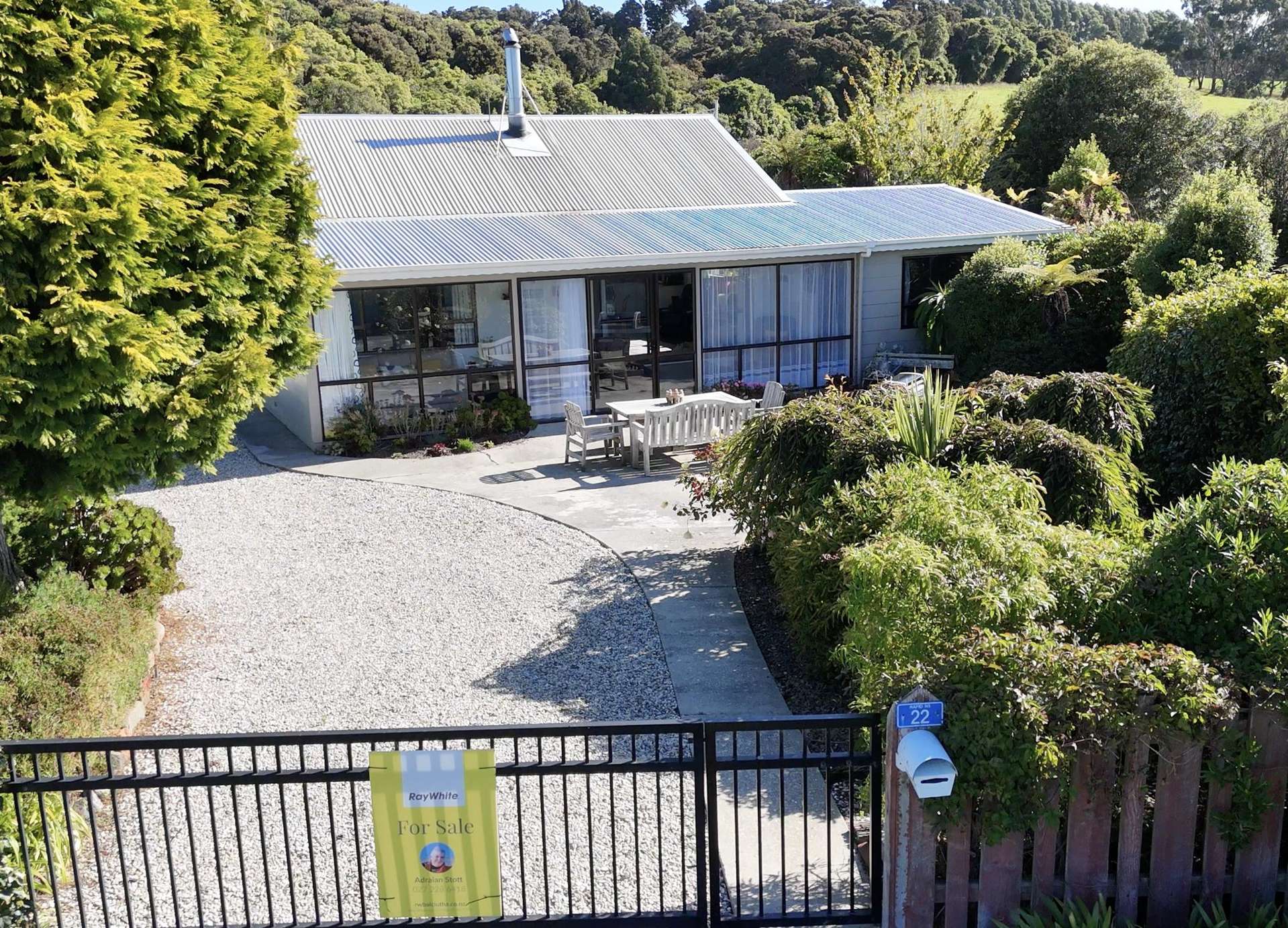 22 Arthur Road Pounawea_0