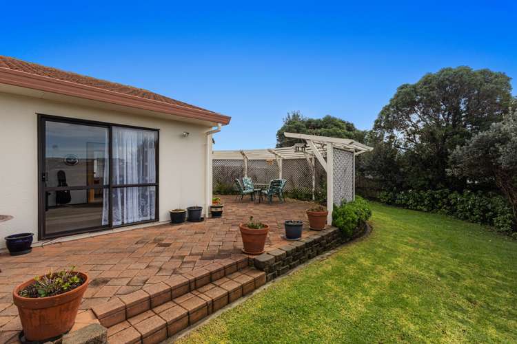 17 The Glebe Coastlands_13