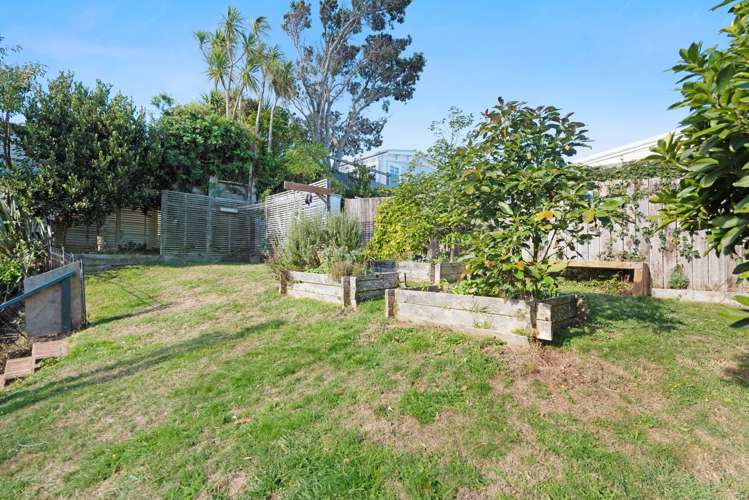 51 Fairview Crescent Kelburn_14