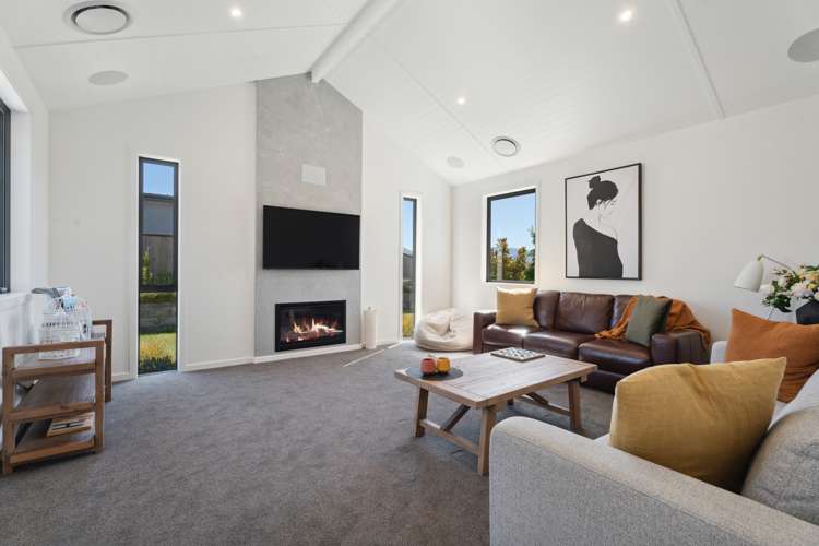 29 Pounamu Avenue Albert Town_8