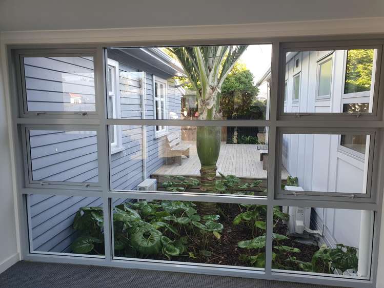 166 Powderham Street New Plymouth_14