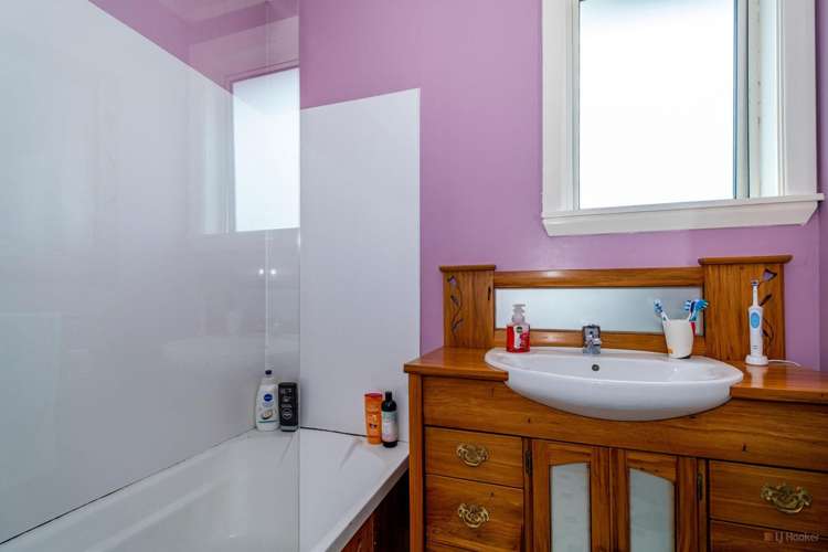 58 Grants Road Marchwiel_17