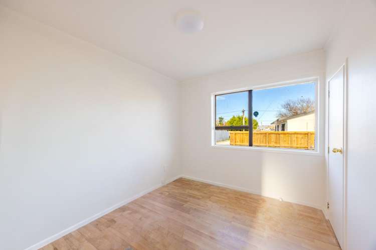 15B Percy Spiller Avenue Maraenui_12