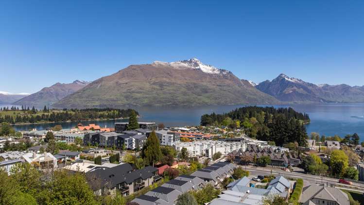 9 Edgar Street Queenstown_21