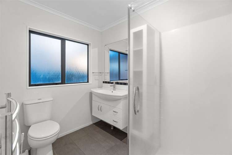 11 Edenpark Drive Rototuna North_9