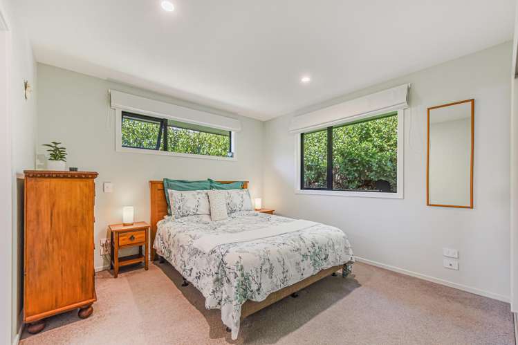 59 Sunningdale Drive Stoke_16