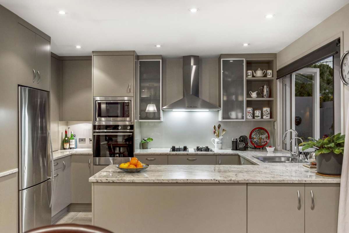 8 Beacholm Road_2