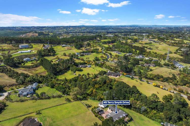 45 Terry Smyth Drive Kumeu_7