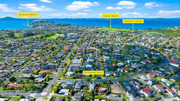 92 Priestley Drive Bucklands Beach_24