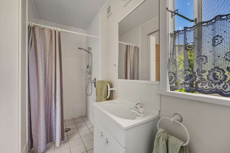 309 Plummers Point Road Whakamarama_19