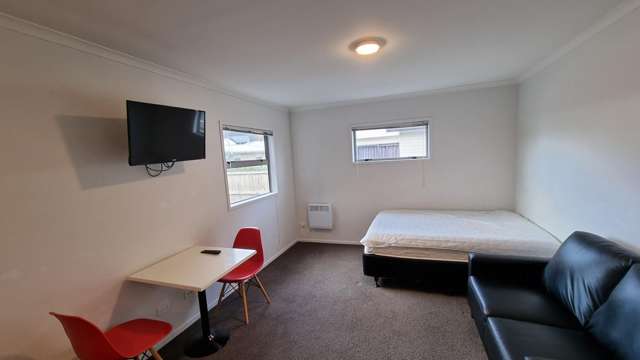 4D/52 Helena Road 1076_3