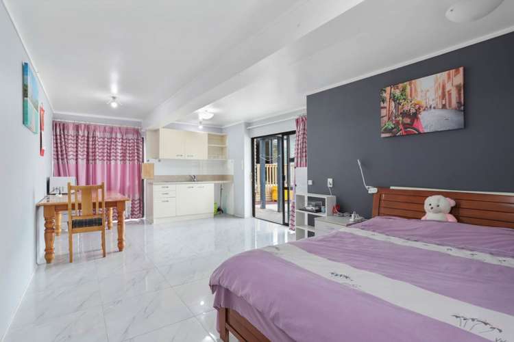 23 Glynnbrooke Street Te Atatu South_17