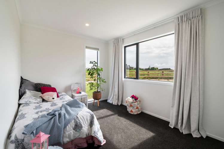  1121 Parewanui Road Parewanui_15