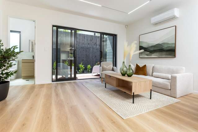 2/30 Kiteroa Terrace Rothesay Bay_2