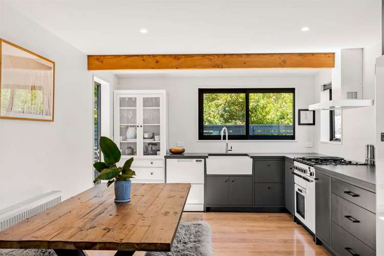 8 Redwood Court Kelvin Heights_5