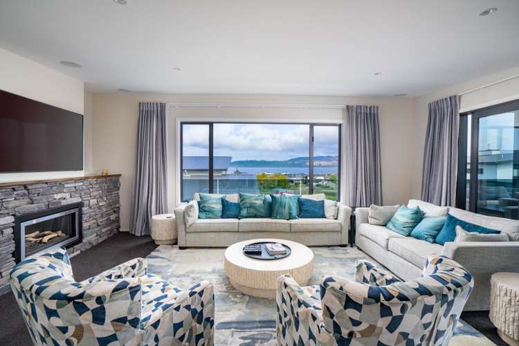 16 Loloma Way Wharewaka_11