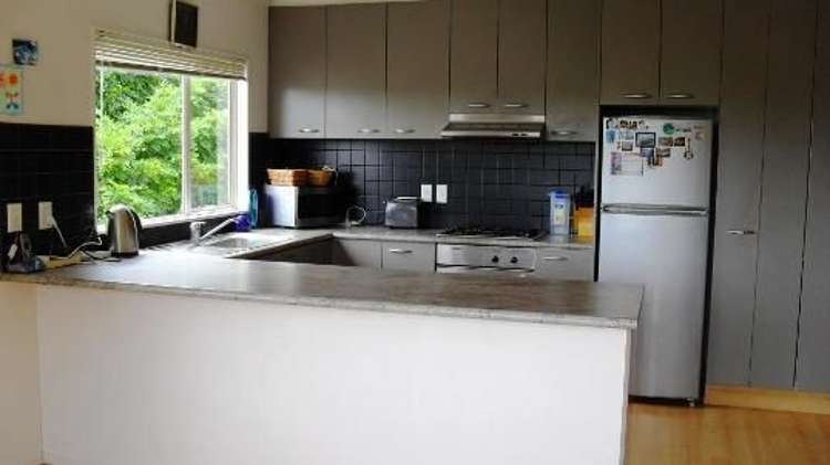 2/40 Sequoia Place Sunnynook_1